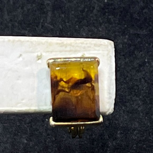 Vintage Monet Gold Tone Faux Brown  Stone Clip On Earrings (4066) - Picture 3 of 7